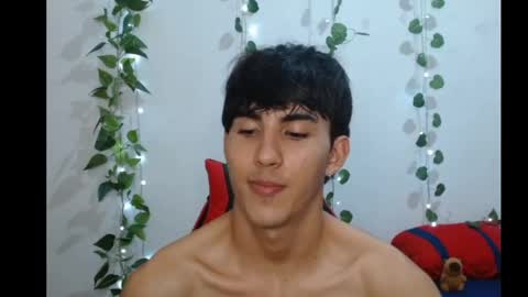 Snapshot of neithanzyn chatting on 03-08-25, 07:53 Neithanzyn online show from 03-08-25, 07:53