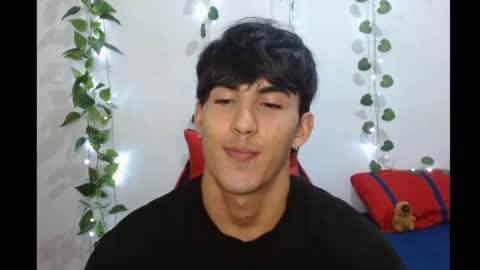 Snapshot of neithanzyn chatting on 03-09-25, 07:37 Neithanzyn online show from 03-09-25, 07:37