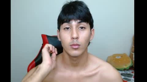 Snapshot of neithanzyn chatting on 12-16-25, 08:14 Neithanzyn online show from 12-16-25, 08:14