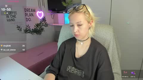 Kate online show from 05-15-26, 08:49