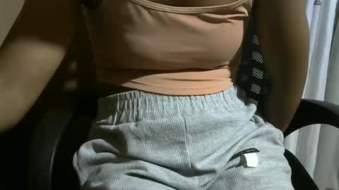 Snapshot of nelia_84 chatting on 02-13-26, 07:32 nelia_84 online show from 02-13-26, 07:32