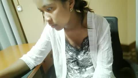 nelia_84 online show from 05-08-26, 03:12