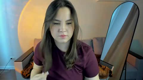 nelie_evans online show from 05-19-26, 01:44