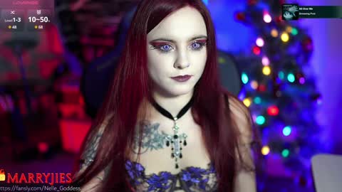 Snapshot of nelle_ chatting on 01-10-25, 12:58    online show from 01-10-25, 12:58