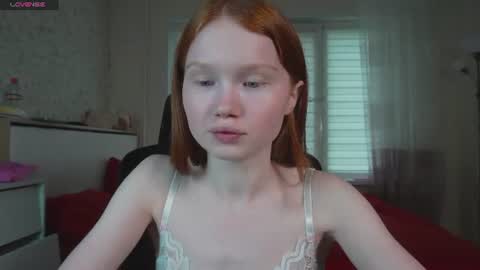 Snapshot of nellie_baby chatting on 07-18-26, 12:42 Nellie online show from 07-18-26, 12:42