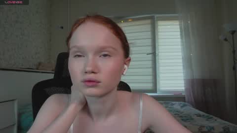 Snapshot of nellie_baby chatting on 07-24-26, 11:52 Nellie online show from 07-24-26, 11:52