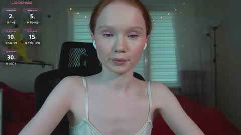 Snapshot of nellie_baby chatting on 08-01-26, 02:38 Nellie online show from 08-01-26, 02:38