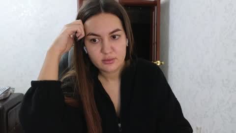 Snapshot of nellyfischer chatting on 01-12-25, 01:27 Nelly online show from 01-12-25, 01:27