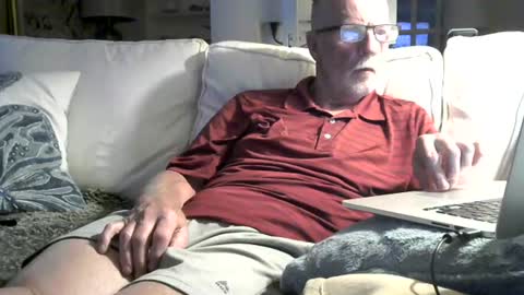 Snapshot of neman4u2c chatting on 06-17-26, 12:35 Jack online show from 06-17-26, 12:35