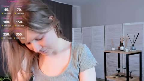 Leone online show from 03-11-26, 07:58