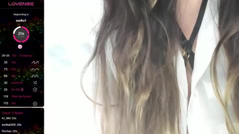 nene sweet mommy online show from 01-11-25, 08:21