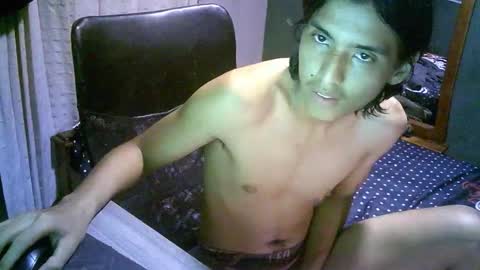 Snapshot of neo_luchotheboss chatting on 11-04-25, 04:22 neo_luchotheboss online show from 11-04-25, 04:22