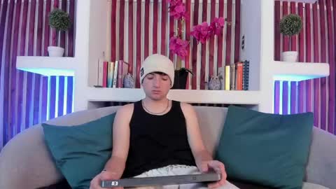 Zarek  online show from 05-14-26, 11:17