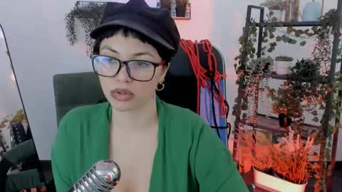 Snapshot of neogeisha28 chatting on 05-16-26, 01:54 Neo Geisha online show from 05-16-26, 01:54