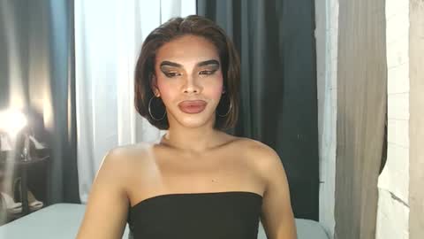 neomi online show from 11-24-25, 10:15