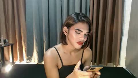 neomi online show from 02-12-26, 05:08