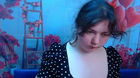 NeonilaLisova online show from 02-10-26, 01:59