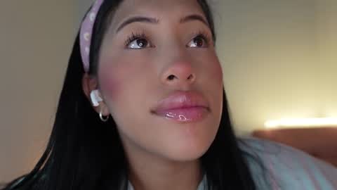 Helena    Every Friday new video for my fan club loves  online show from 09-13-25, 05:13