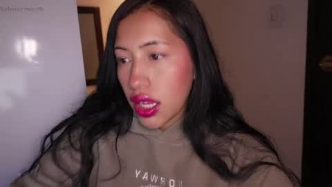 Helena    Every Friday new video for my fan club loves  online show from 04-15-26, 10:10