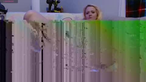 Snapshot of nerdgibbler chatting on 02-10-26, 05:17 NerdGibbler online show from 02-10-26, 05:17