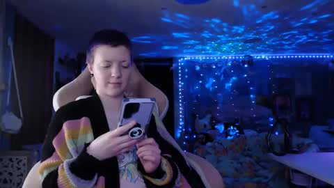 Snapshot of nerdy_squirty chatting on 09-10-25, 06:24 NerdySquirty online show from 09-10-25, 06:24