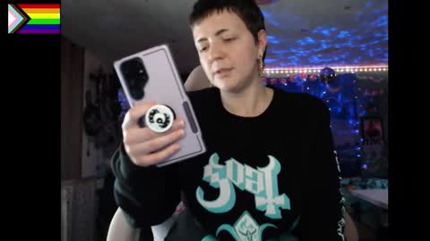 NerdySquirty online show from 01-10-26, 06:59