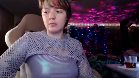 Snapshot of nerdy_squirty chatting on 07-15-26, 08:19 NerdySquirty online show from 07-15-26, 08:19