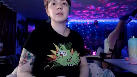 Snapshot of nerdy_squirty chatting on 07-28-26, 05:25 NerdySquirty online show from 07-28-26, 05:25