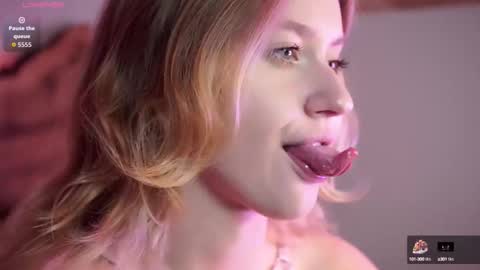 Snapshot of nerissa_xo chatting on 10-12-25, 08:08 Nerissa online show from 10-12-25, 08:08