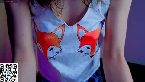 Snapshot of nerixalvire chatting on 06-23-26, 03:10 Emily online show from 06-23-26, 03:10