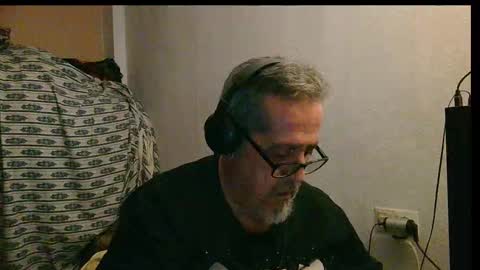 neron401 online show from 11-19-25, 01:16