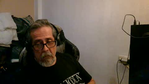 neron401 online show from 04-15-26, 02:40