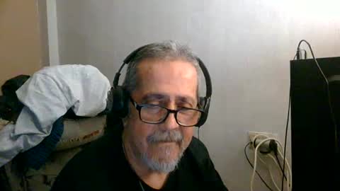 Snapshot of neron401 chatting on 05-05-26, 08:17 neron401 online show from 05-05-26, 08:17