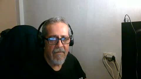 Snapshot of neron401 chatting on 05-12-26, 11:24 neron401 online show from 05-12-26, 11:24