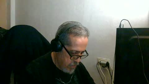 Snapshot of neron401 chatting on 05-20-26, 10:16 neron401 online show from 05-20-26, 10:16