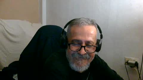 Snapshot of neron401 chatting on 06-17-26, 03:20 neron401 online show from 06-17-26, 03:20