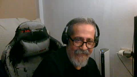 Snapshot of neron401 chatting on 07-24-26, 01:47 neron401 online show from 07-24-26, 01:47