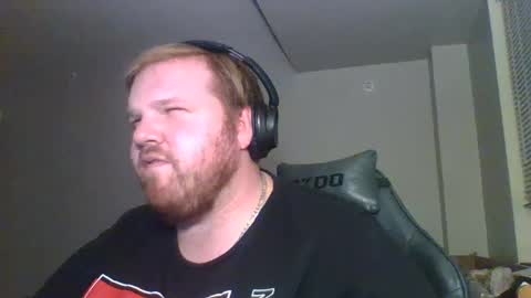 Snapshot of nessie_005 chatting on 12-16-24, 02:04 Nessie 005 online show from 12-16-24, 02:04