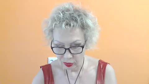 NessyJenixs online show from 05-29-26, 01:53