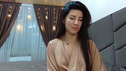 Nessy online show from 12-04-25, 04:05