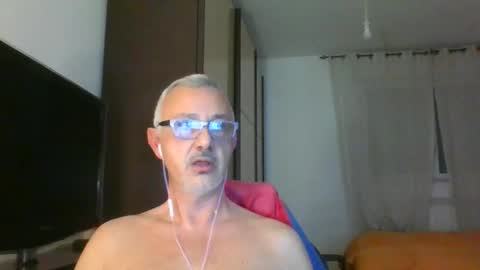 Snapshot of nevenerabis chatting on 12-09-24, 04:56 nevenerabis online show from 12-09-24, 04:56