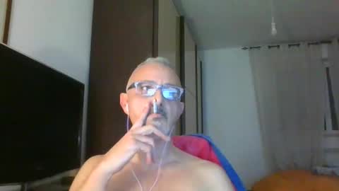 Snapshot of nevenerabis chatting on 12-22-24, 09:31 nevenerabis online show from 12-22-24, 09:31