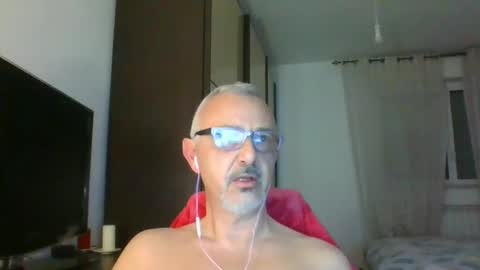 Snapshot of nevenerabis chatting on 01-07-25, 07:17 nevenerabis online show from 01-07-25, 07:17