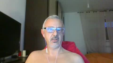 Snapshot of nevenerabis chatting on 02-10-25, 07:15 nevenerabis online show from 02-10-25, 07:15