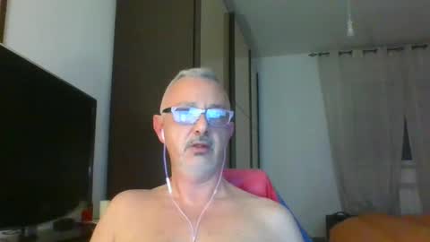 Snapshot of nevenerabis chatting on 02-18-25, 02:27 nevenerabis online show from 02-18-25, 02:27