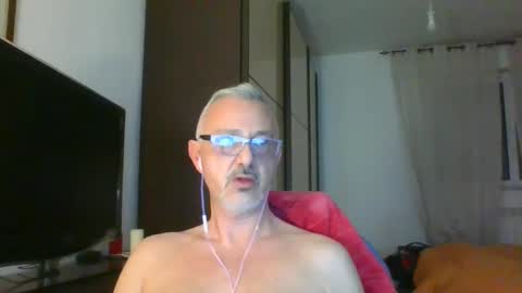 Snapshot of nevenerabis chatting on 02-24-25, 07:09 nevenerabis online show from 02-24-25, 07:09