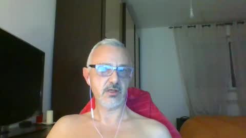 Snapshot of nevenerabis chatting on 03-04-25, 10:49 nevenerabis online show from 03-04-25, 10:49