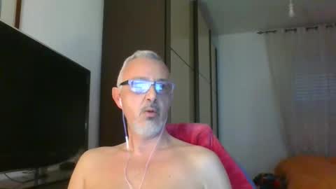 Snapshot of nevenerabis chatting on 03-10-25, 05:07 nevenerabis online show from 03-10-25, 05:07
