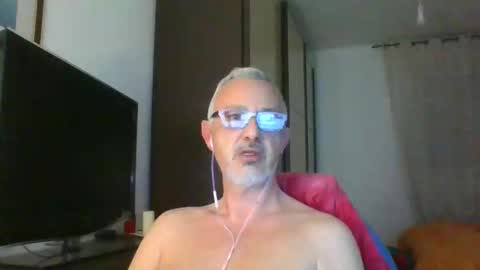 Snapshot of nevenerabis chatting on 03-11-25, 02:21 nevenerabis online show from 03-11-25, 02:21