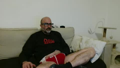 simi online show from 11-22-25, 08:30